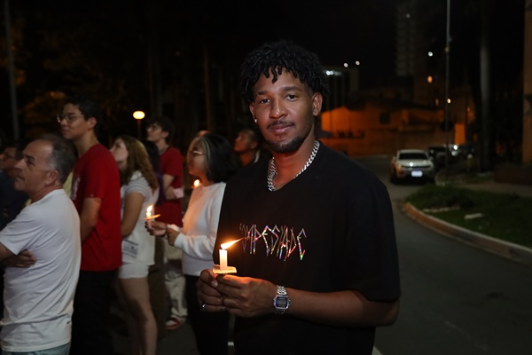 Instituto Rizzo apresenta peça teatral Ser-tão de Fé e Guerra em Goiânia  - @aredacao