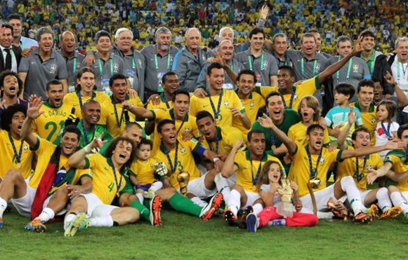 Com olé, Brasil humilha Espanha e conquista Copa das Confederações