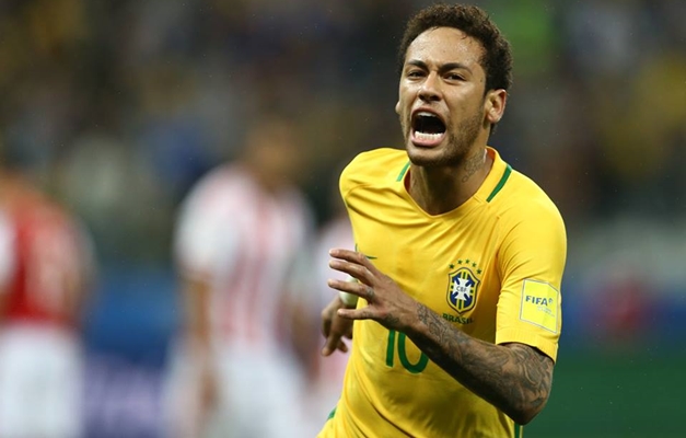 'A gente pode sonhar um pouco mais com essa seleção', diz Neymar
