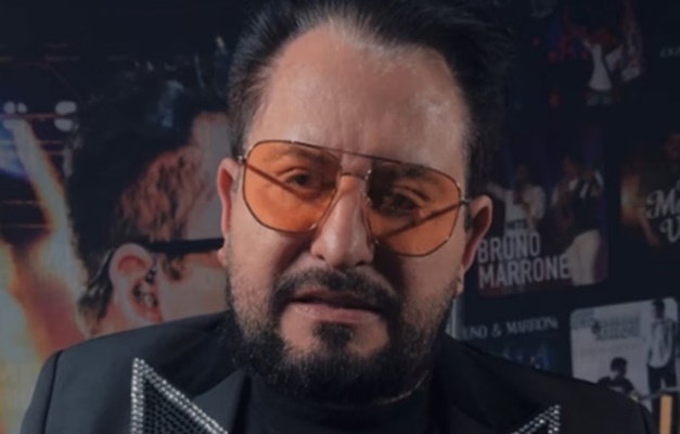 'Apaguei por um minuto', diz Marrone sobre queda durante show em Goiânia
