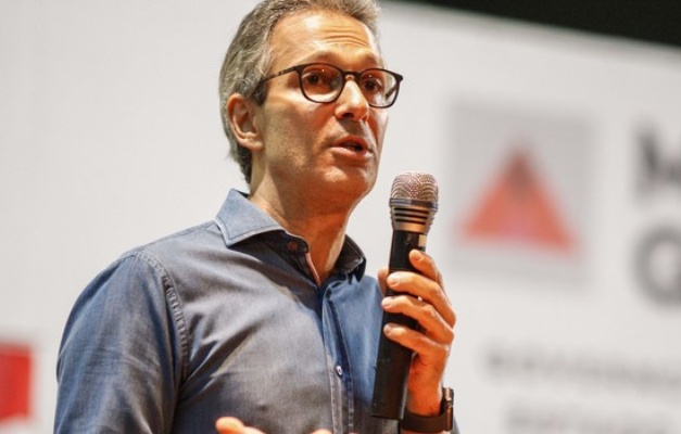 'Até marido e mulher discordam', diz Zema após Carlos Bolsonaro chamar governadores de ratos