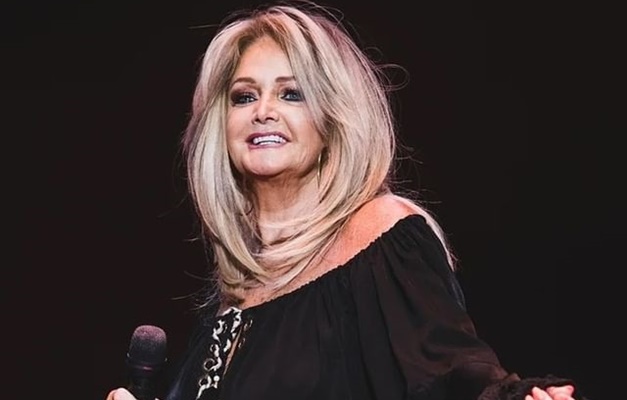  Cantora Bonnie Tyler se apresenta em Goiânia com sucessos dos anos 90