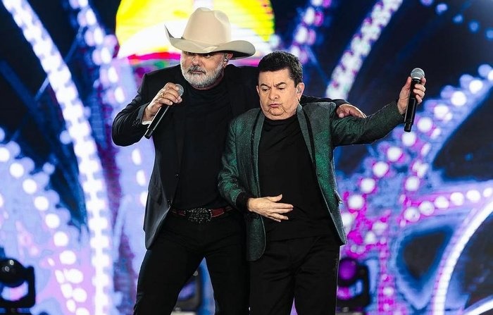  Dupla Rio Negro & Solimões é atração do Arraiá do Country Clube