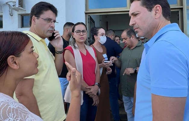 "Estamos corrigindo falhas e buscando soluções", diz Vilela em visita a UPA 