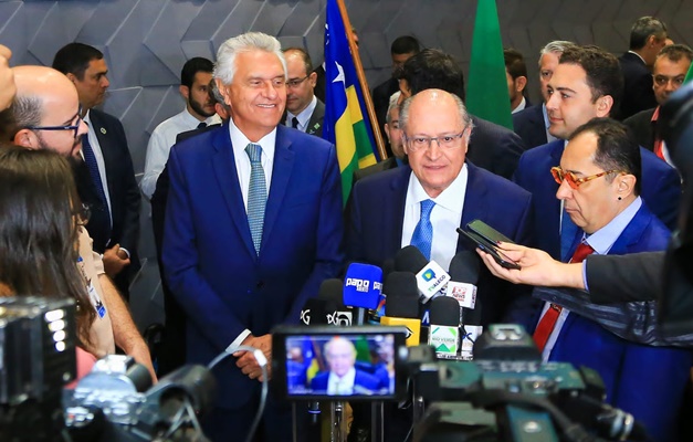 “Goiás é um dos estados que mais crescem no Brasil”, diz Alckmin em Goiânia