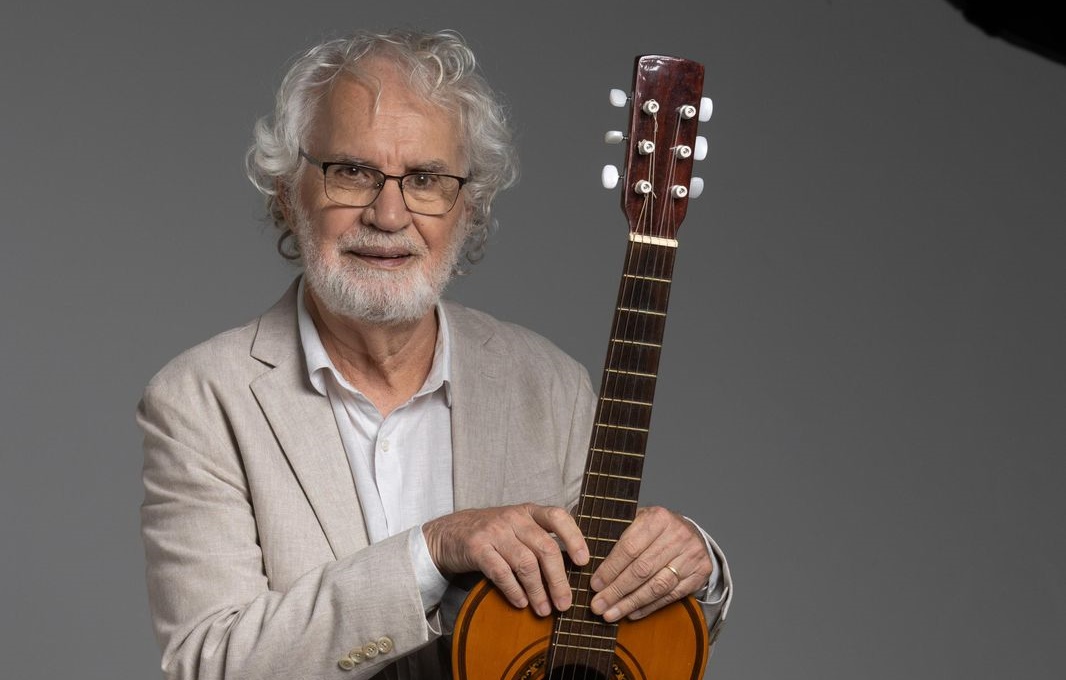  Governo de Goiás e Sesc promovem show de Renato Teixeira no Teatro Goiânia 