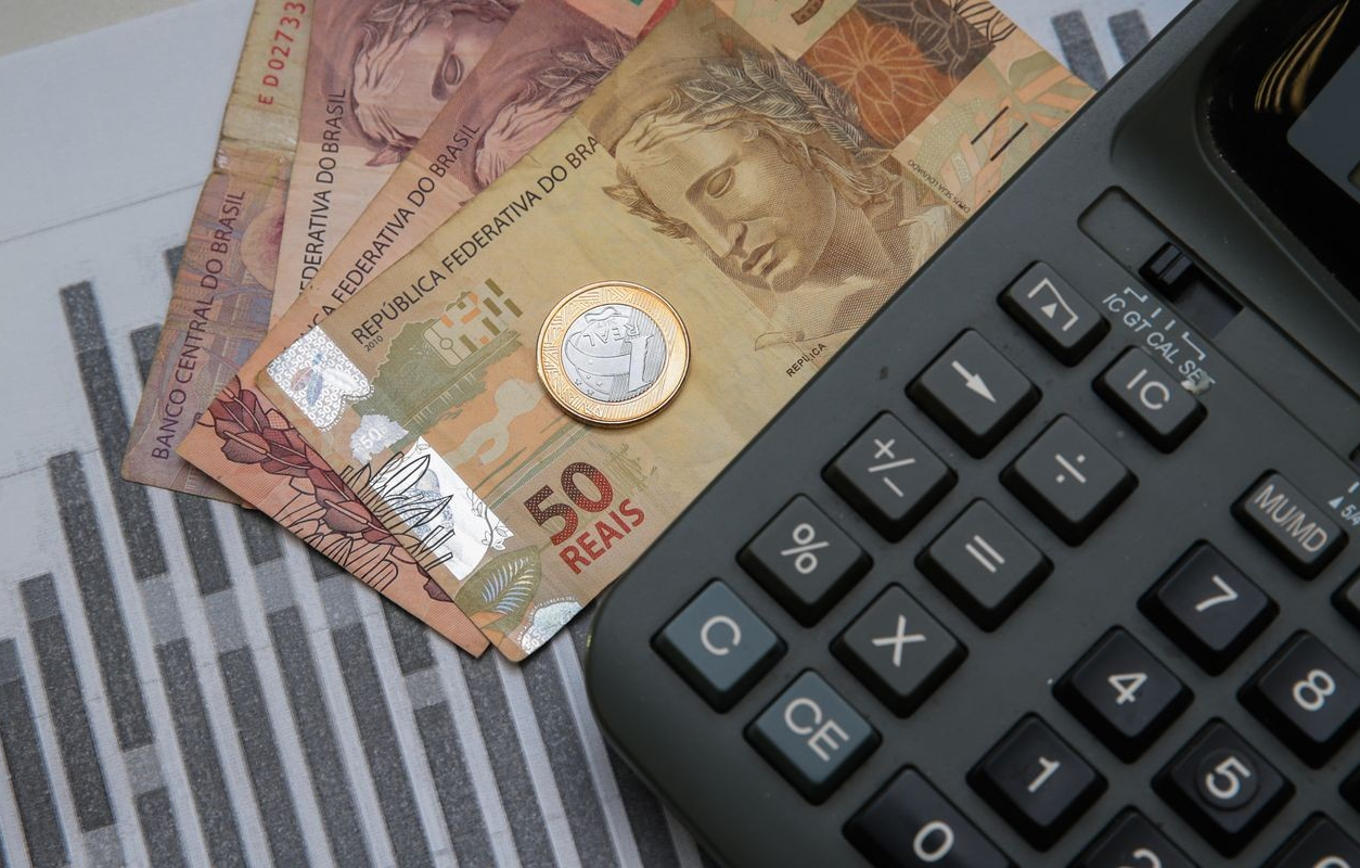  Lojistas goianos podem se inscrever para o Dia Livre de Impostos 2025