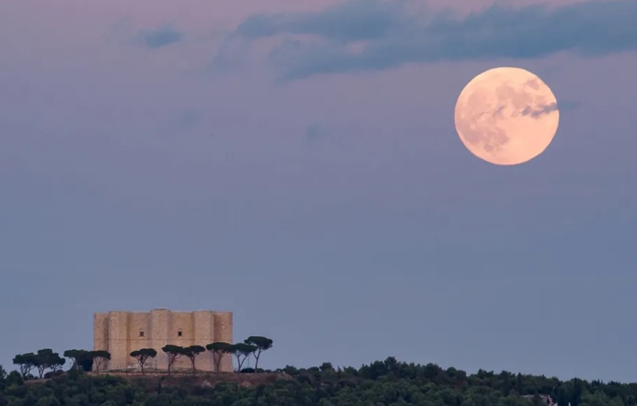 'Lua do veado' aparece nesta quinta; entenda o nome 