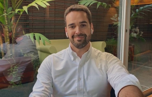 'Nada a esconder, eu sou gay', diz Eduardo Leite