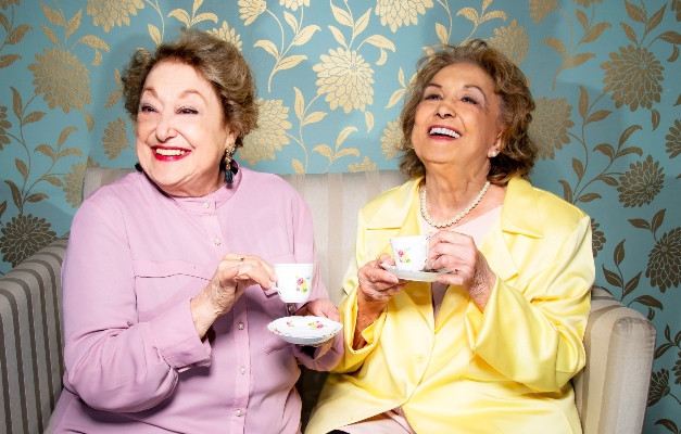  Nicette Bruno e Suely Franco apresentam comédia em Goiânia