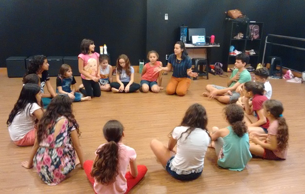  "Oficinas de Férias 2020" traz aulas de teatro e dança em Goiânia 