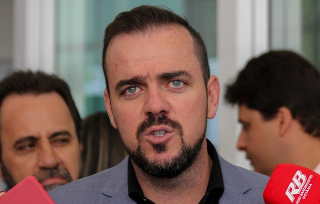 "Parceria com o Sírio vai aprimorar a eficiência que já temos", diz Mendanha