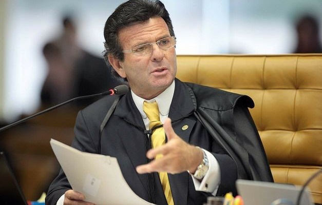 'Pensei no que era melhor para o Brasil', diz Fux sobre julgamento no TSE