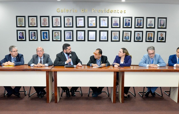 "Projeto continua em vigor", diz presidente dos Correios sobre Anápolis