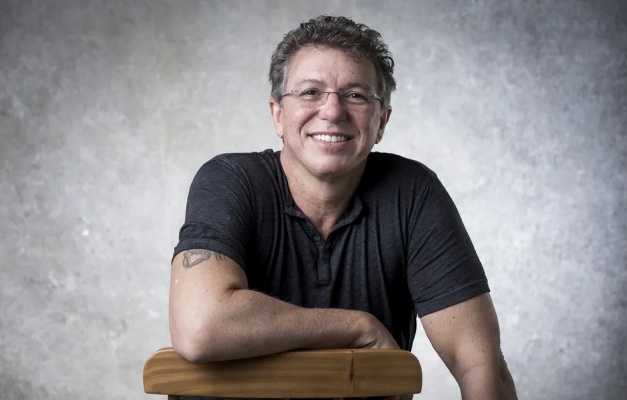 'Sem ex, sem celebridades, sem subs': Boninho convoca participantes para novo 'reality raiz'