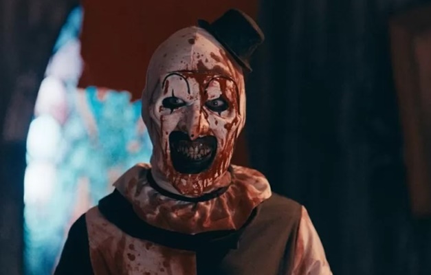 'Sou um cara que gosta de brincar com monstros', diz criador de Terrifier