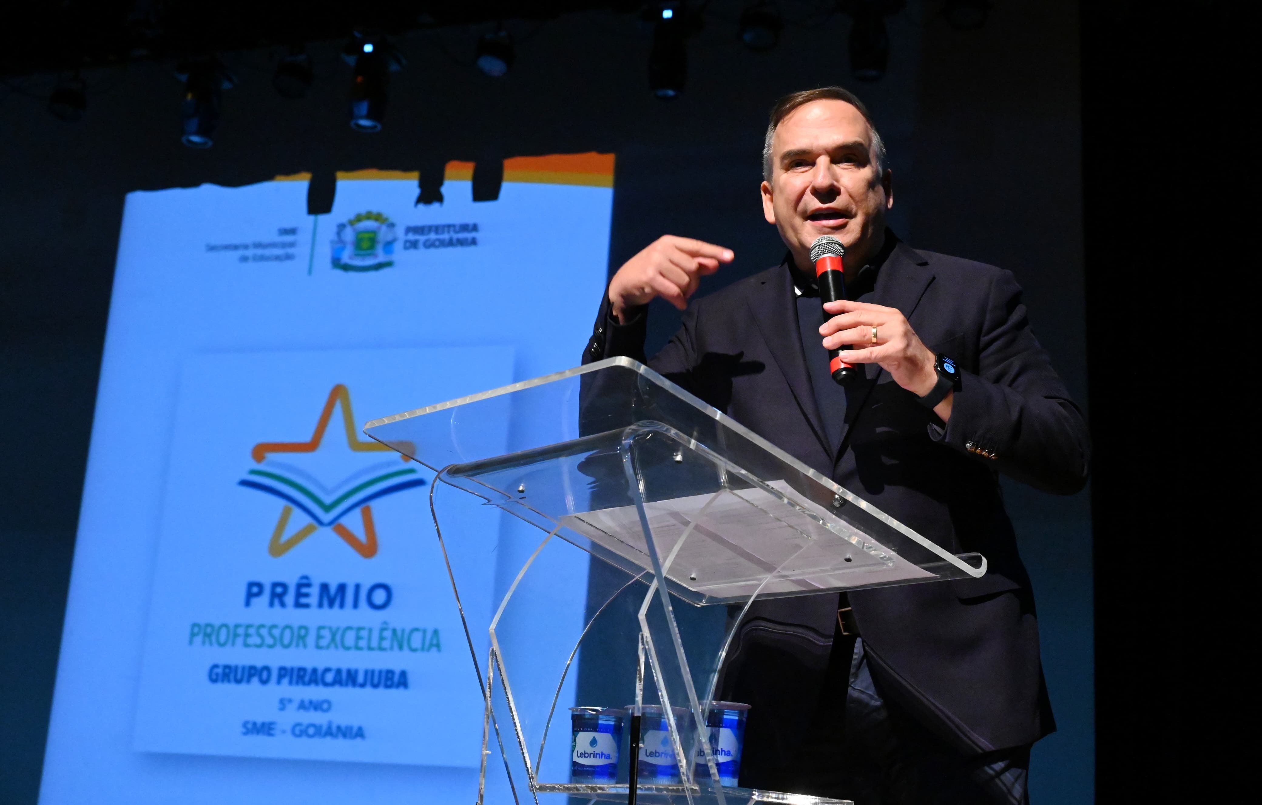 “Vamos fazer da educação de Goiânia a melhor de Goiás”, diz Mabel 