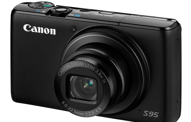 S95 é uma câmera compacta de respeito