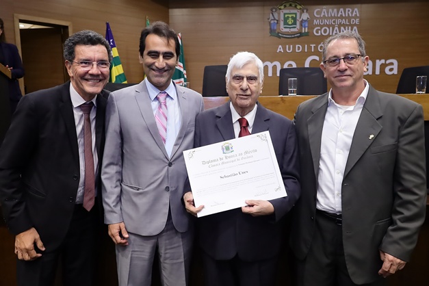 80 anos da Faculdade de Farmácia da UFG são celebrados em Goiânia; veja