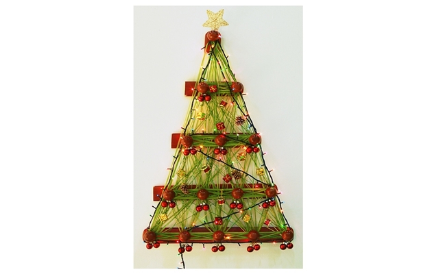 Aprenda a fazer uma árvore de Natal prática e barata - @aredacao