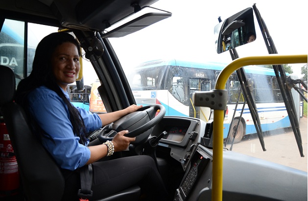 A força da mulher goiana no mercado de trabalho