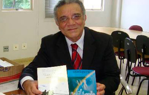 A trajetória singular e exemplar do professor Getúlio Targino Lima