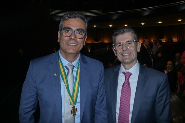 Abertura de Congresso de Coloproctologia reúne nomes da medicina em Goiânia