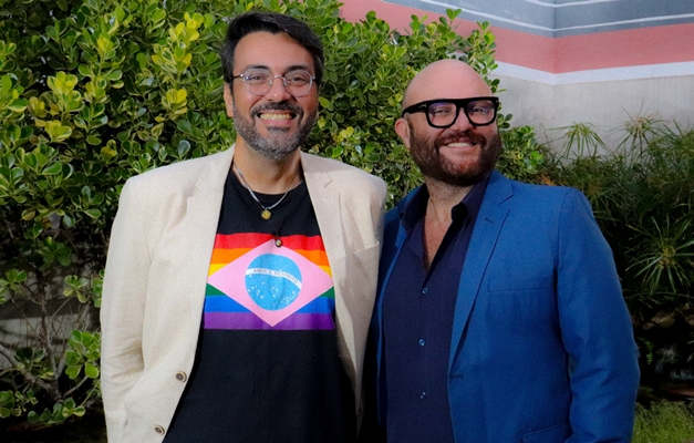 Abertura de festival de cinema LGBTQIA+ reúne grande público em Goiânia