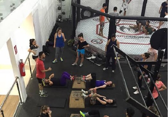 Academia de Goiânia oferece aulão gratuito de cross combat neste sábado (9)