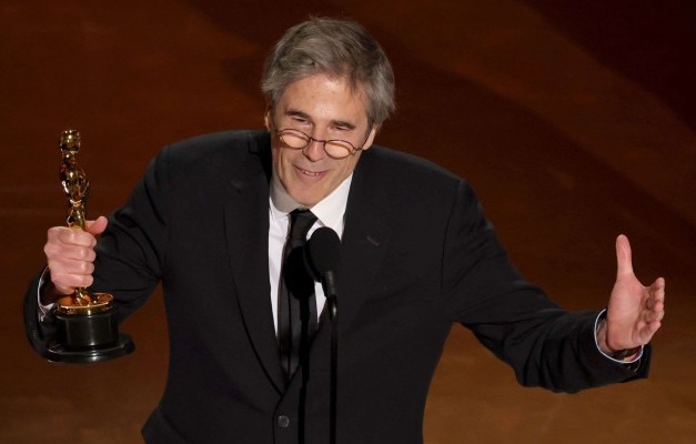 Academia do Oscar vai homenagear diretor brasileiro Walter Salles