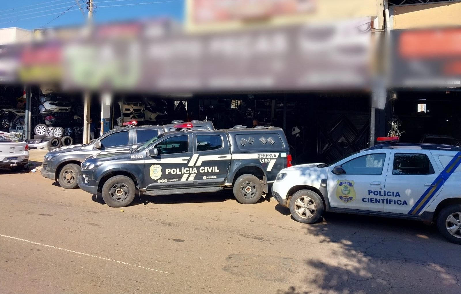 Ação da polícia na Vila Canaã combate comércio ilegal de peças veiculares