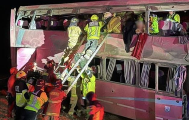 Acidente com ônibus de turismo no Chile deixa duas brasileiras mortas e 33 feridos