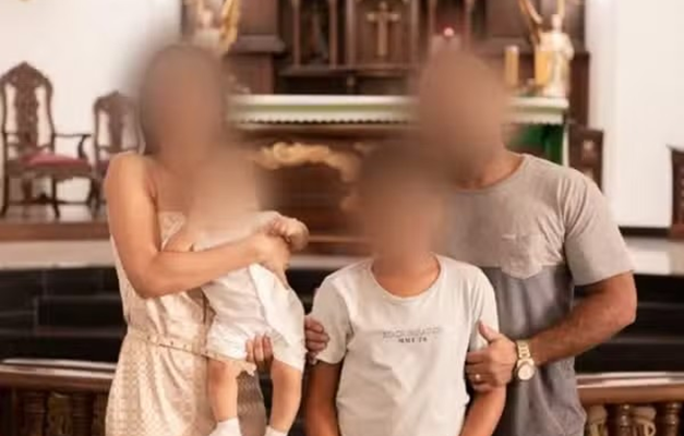 Adolescente mata pais e irmão de 3 anos após ser impedido de viajar para ver namorada virtual