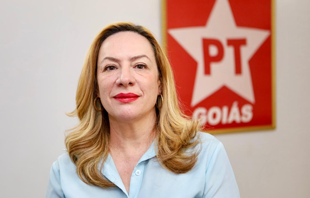 Adriana Accorsi é eleita presidente do PT de Goiás 