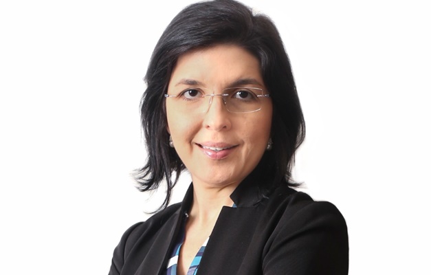 Advogada Ana Paula de Barcellos é palestrante de seminário em Goiânia 