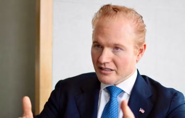 Advogado de Trump critica prisão de Bolsonaro e vê afronta após alívio em tarifas