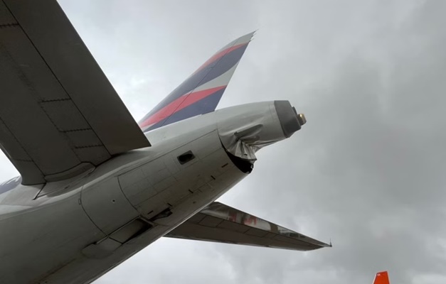 Aeronaves se chocam no Aeroporto de Congonhas durante taxiamento
