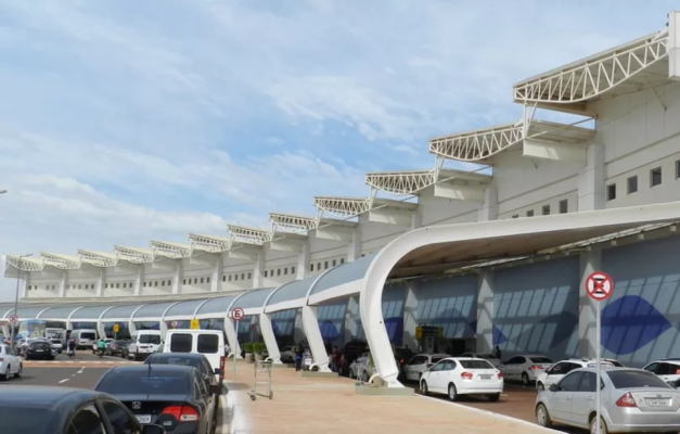 Aeroporto de Goiânia funciona com baixa visibilidade e restrições para pouso