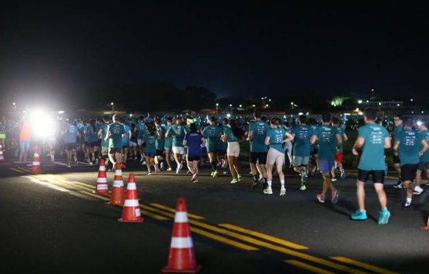 Aeroporto de Goiânia recebe corrida inédita na pista de pouso 