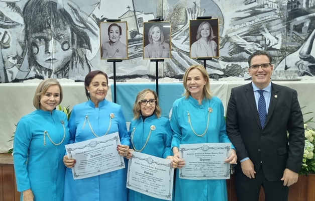Aflag empossa três novas sócias em Goiânia