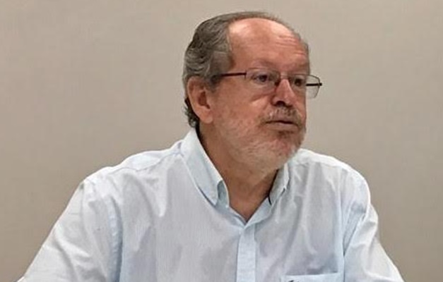 AGI homenageia Jales Naves pelos 56 anos como jornalista