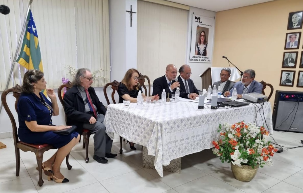 AGL abre Ano Cultural Lêda Selma com homenagens à escritora