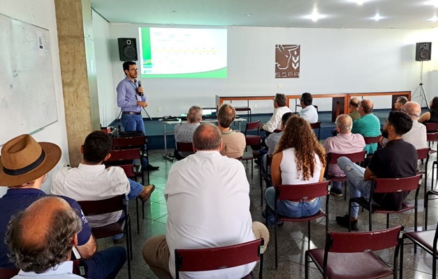 Agrodefesa orienta pecuaristas depois da retirada da vacina contra aftosa