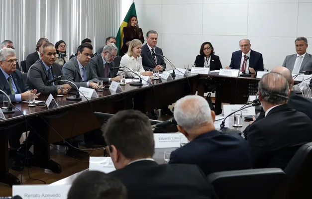 Agronegócio teme perda de safras e apoia negociação do governo com EUA