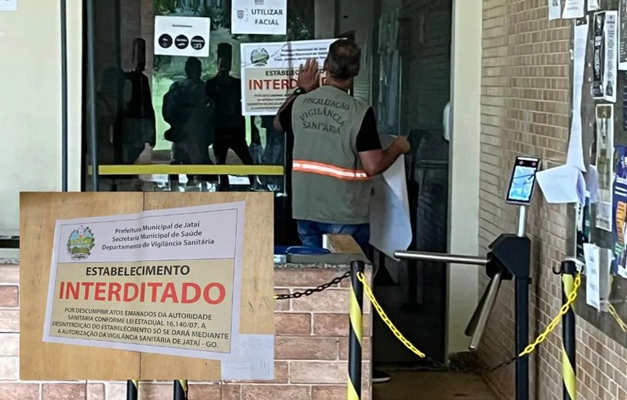 Água contaminada era usada por restaurante universitário em Goiás