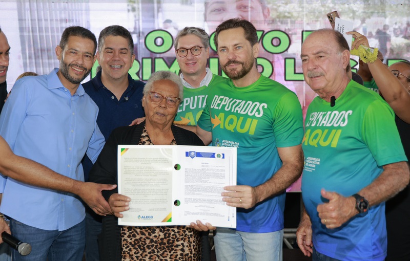 Águas Lindas de Goiás recebe os serviços do Deputados Aqui