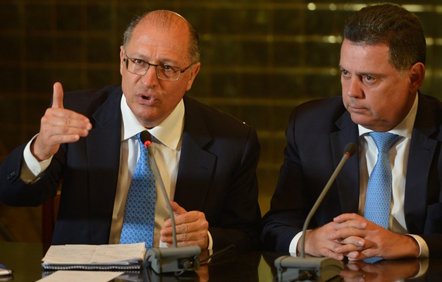 Alckmin articula para que Marconi assuma presidência nacional do PSDB 