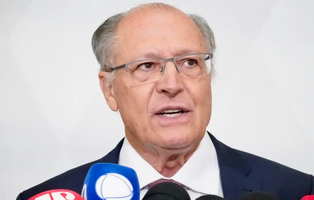 Alckmin deve representar o Brasil em missa inaugural de Leão XIV