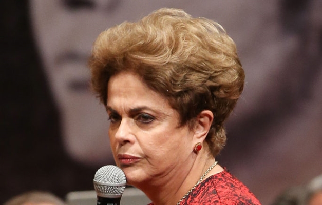 Aliados orientam Dilma a evitar ataques em depoimento no Senado