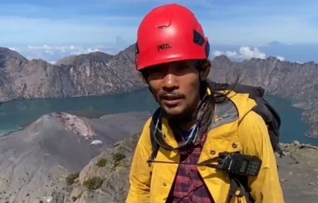 Alpinista voluntário relata frio extremo e chuva no resgate de Juliana Marins